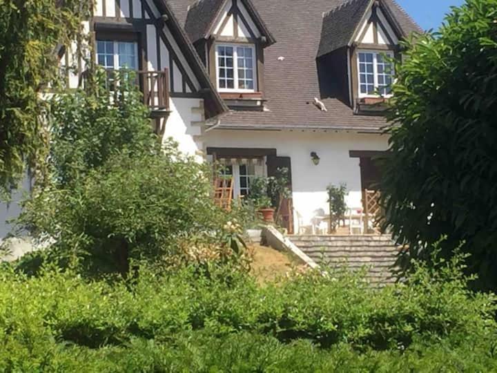 Villa Bonaparte Touques Exterior foto